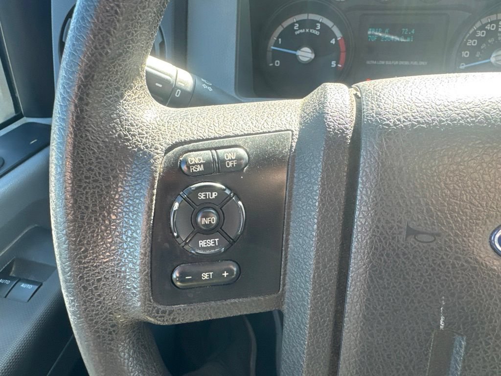 Used 2016 Ford F550 4x4 Regular Cab Super Duty image 27