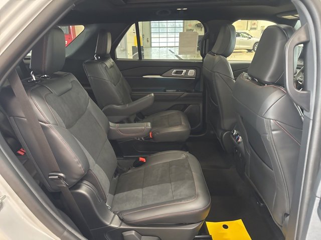 New 2026 Ford Explorer ST w/ Sun And Sound Package image 16