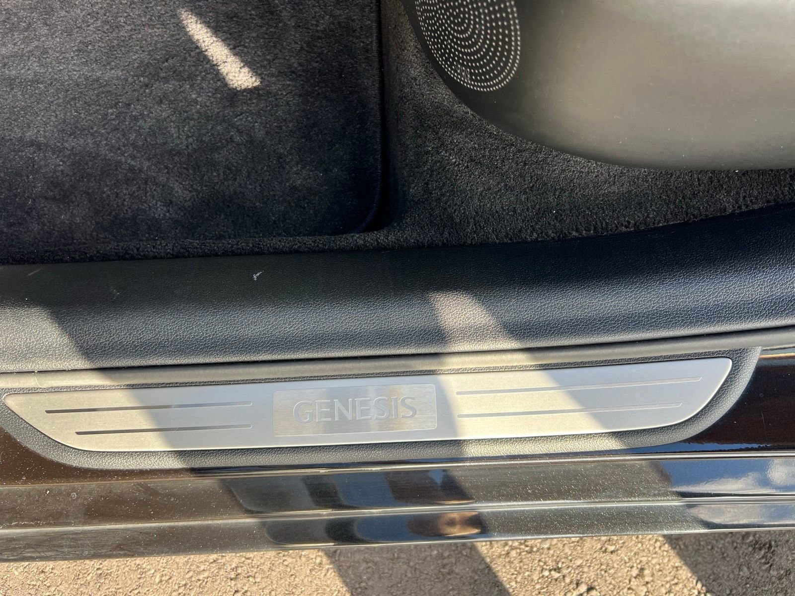 Used 2018 Genesis G90 5.0 Ultimate RWD image 50
