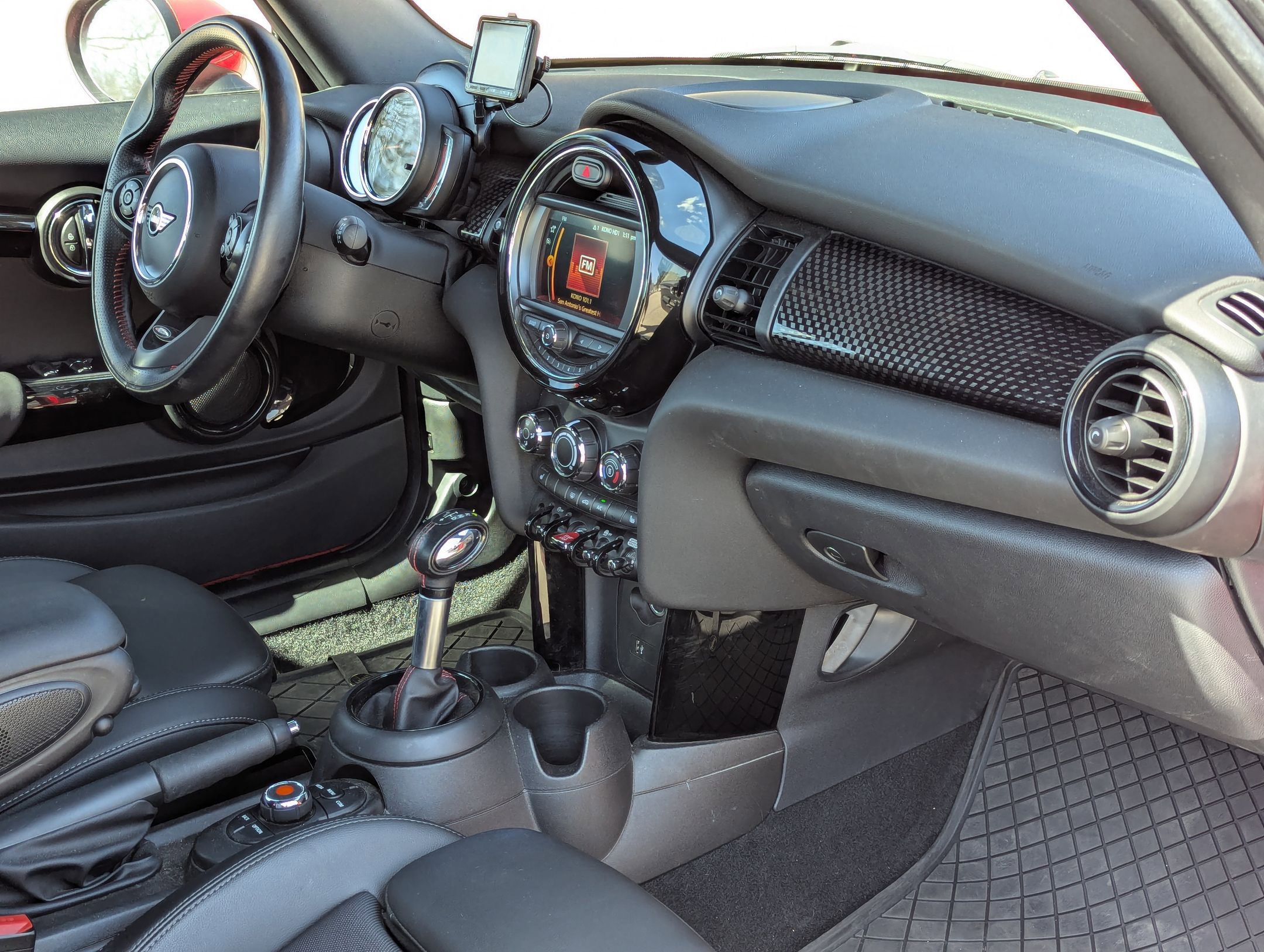 Used 2019 MINI Cooper S w/ Storage Package image 50