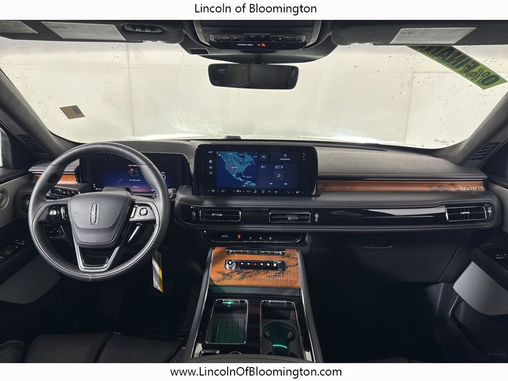 New 2025 Lincoln Aviator Black Label image 24