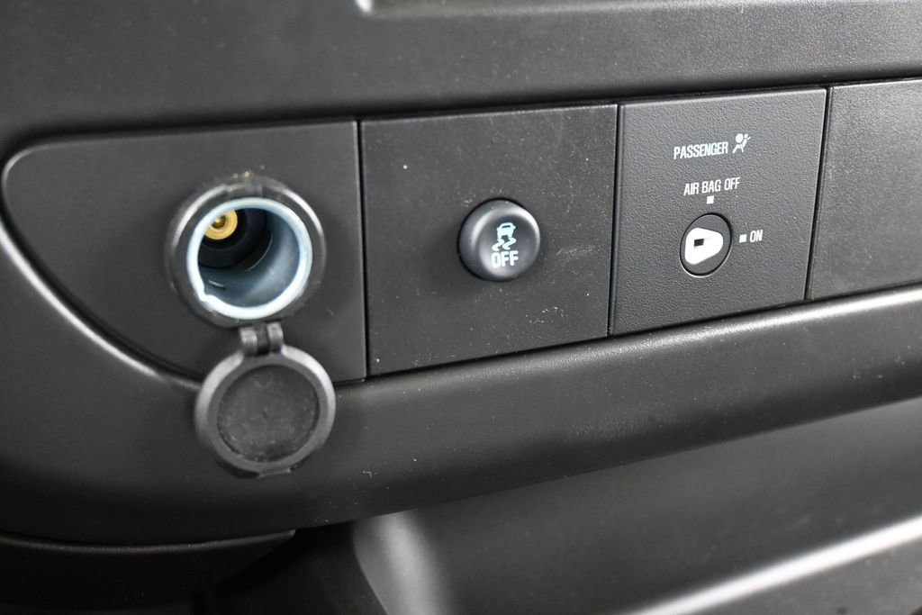 New 2026 Chevrolet Express 2500 Extended w/ Driver Convenience Package RWD image 22