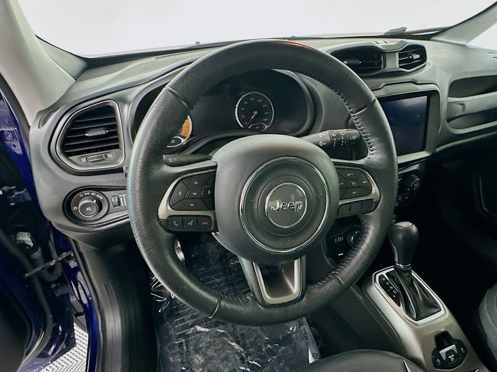 Used 2021 Jeep Renegade Limited image 16