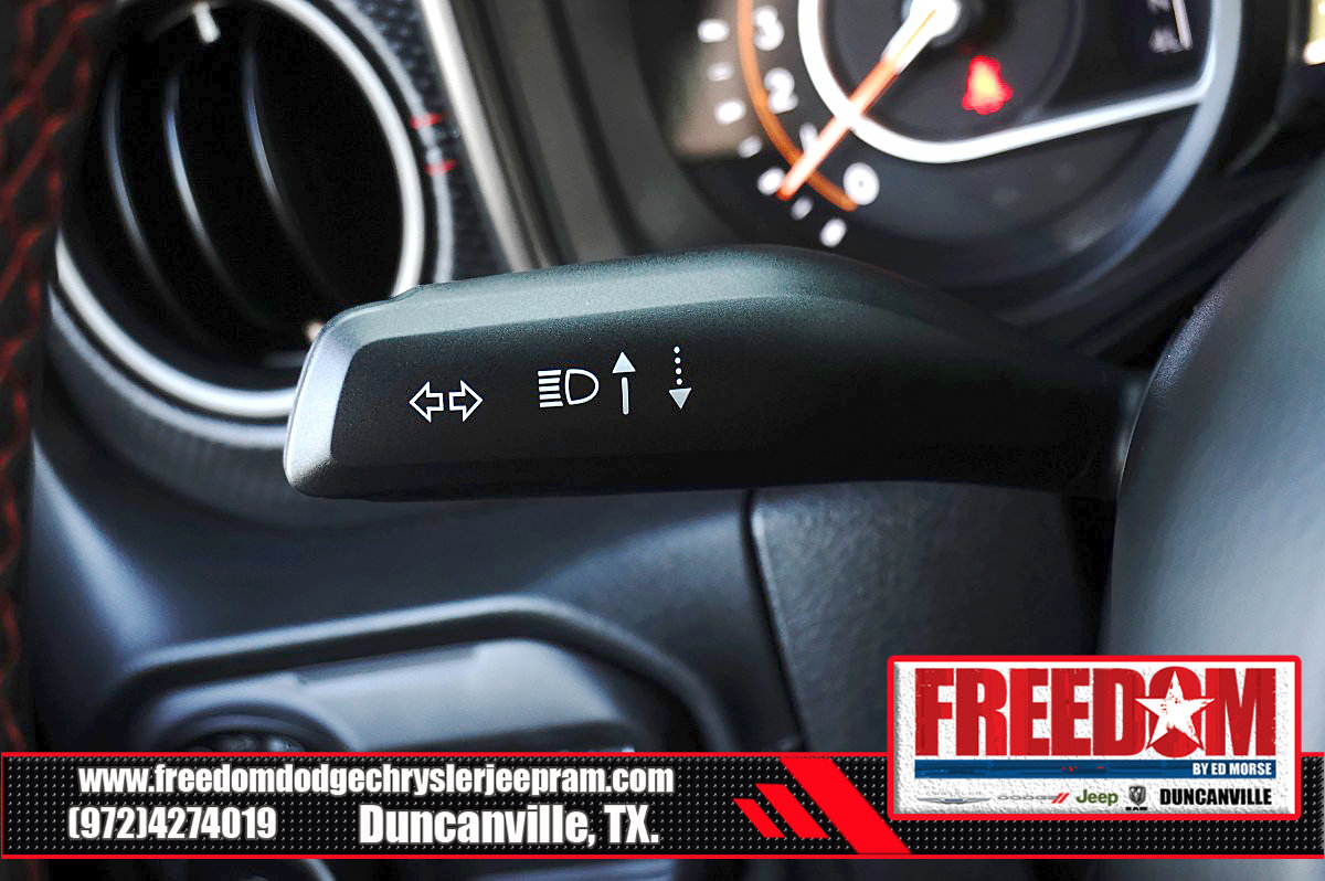 Used 2024 Jeep Wrangler Rubicon AWD/4WD image 24