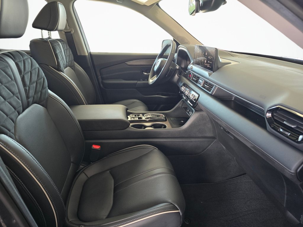 Used 2026 Honda Pilot Elite image 46