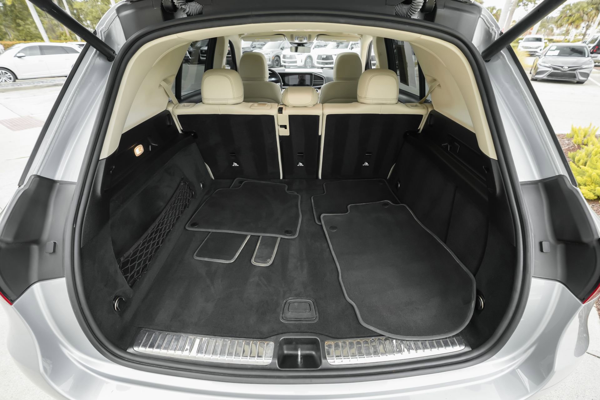 Used 2023 Mercedes-Benz GLE 450 4MATIC image 43