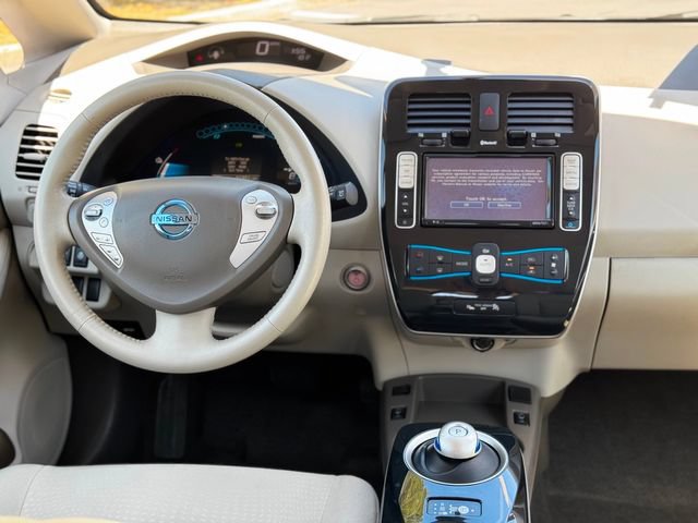 Used 2012 Nissan Leaf SL FWD image 34