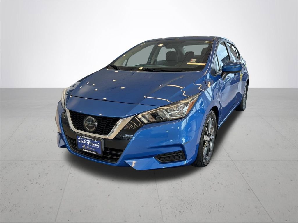 Used 2020 Nissan Versa SV FWD image 2