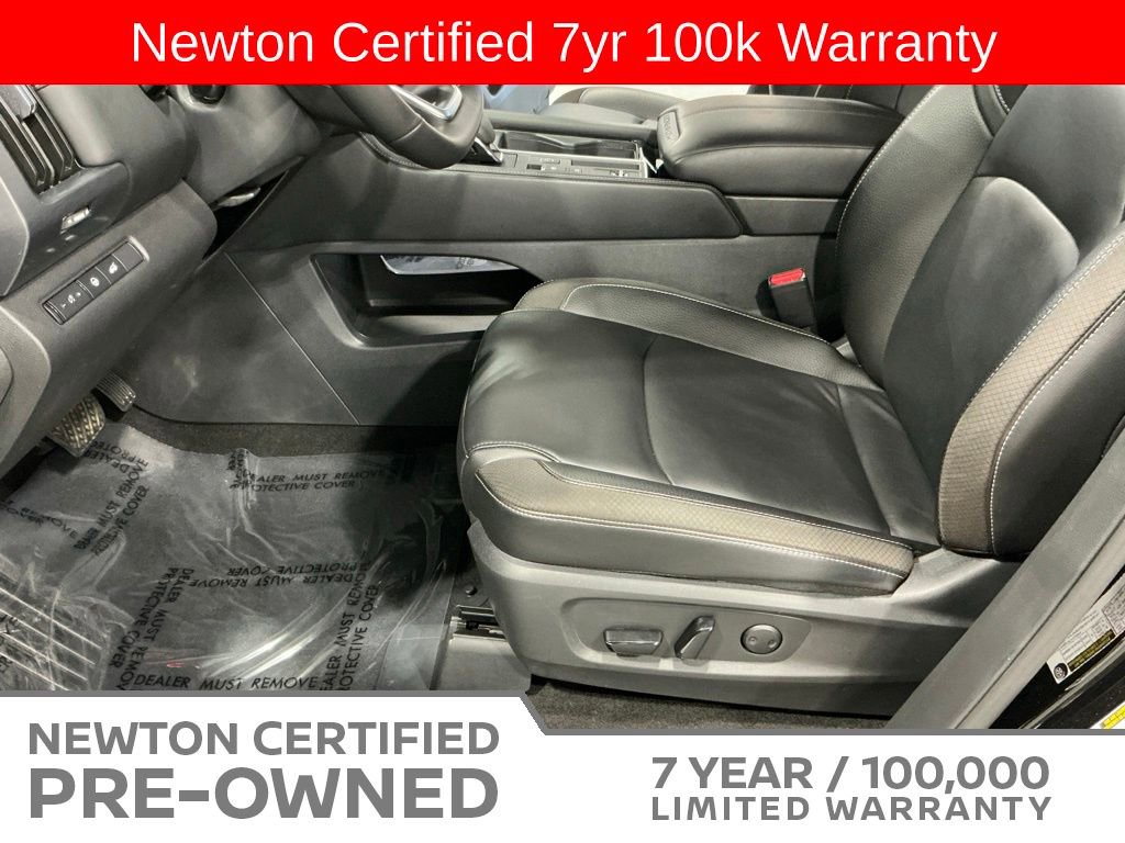 Used 2025 Nissan Pathfinder SL w/ Cargo Package FWD image 15