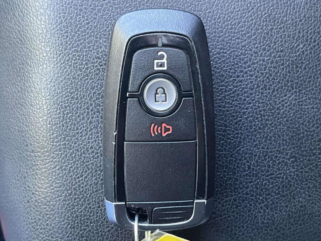 Used 2022 Ford EcoSport SE AWD/4WD image 4