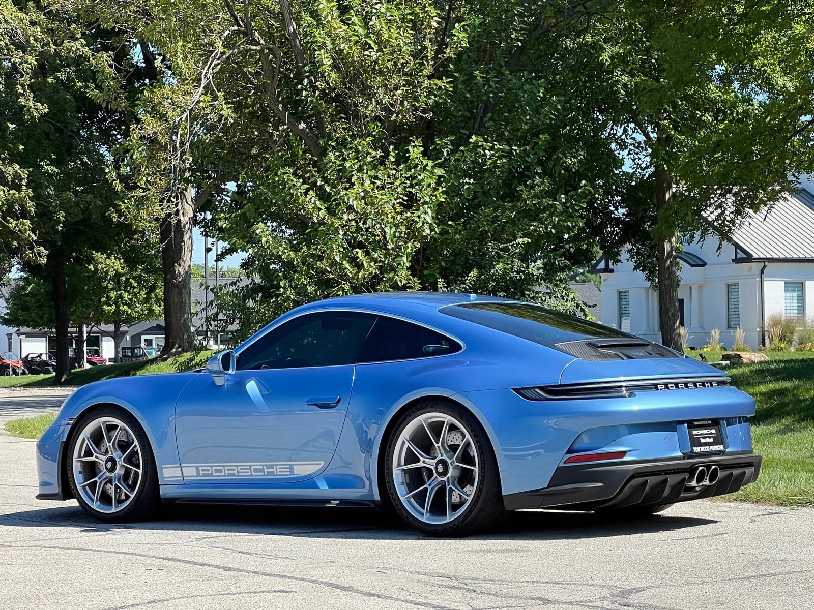 Certified 2022 Porsche 911 GT3 RWD image 3