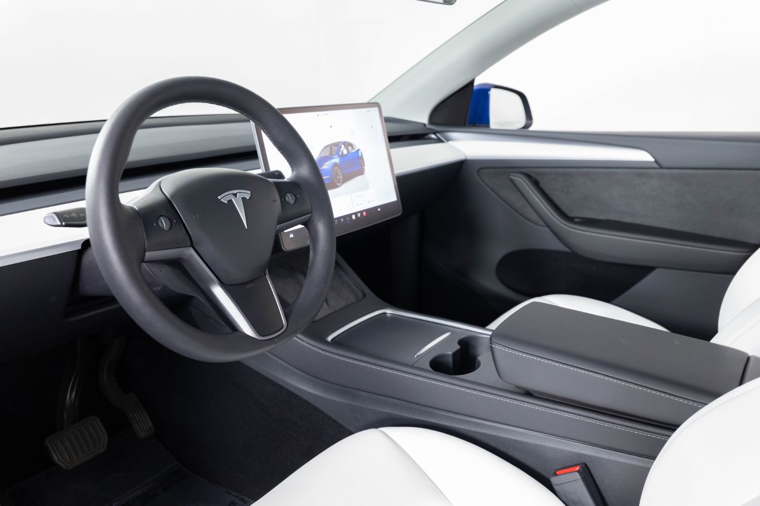 Used 2024 Tesla Model Y Long Range image 14