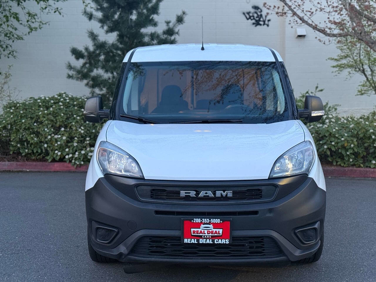 Used 2021 RAM ProMaster City Tradesman image 3