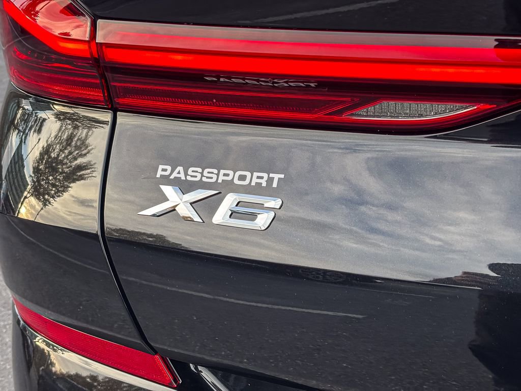 New 2026 BMW X6 xDrive40i image 5