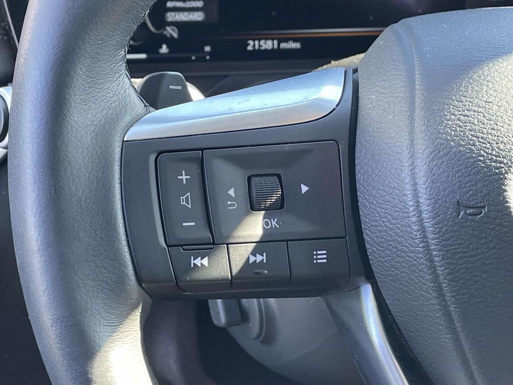 Used 2025 INFINITI QX60 Luxe image 21