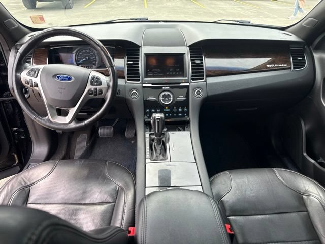 Used 2013 Ford Taurus Limited AWD/4WD image 12