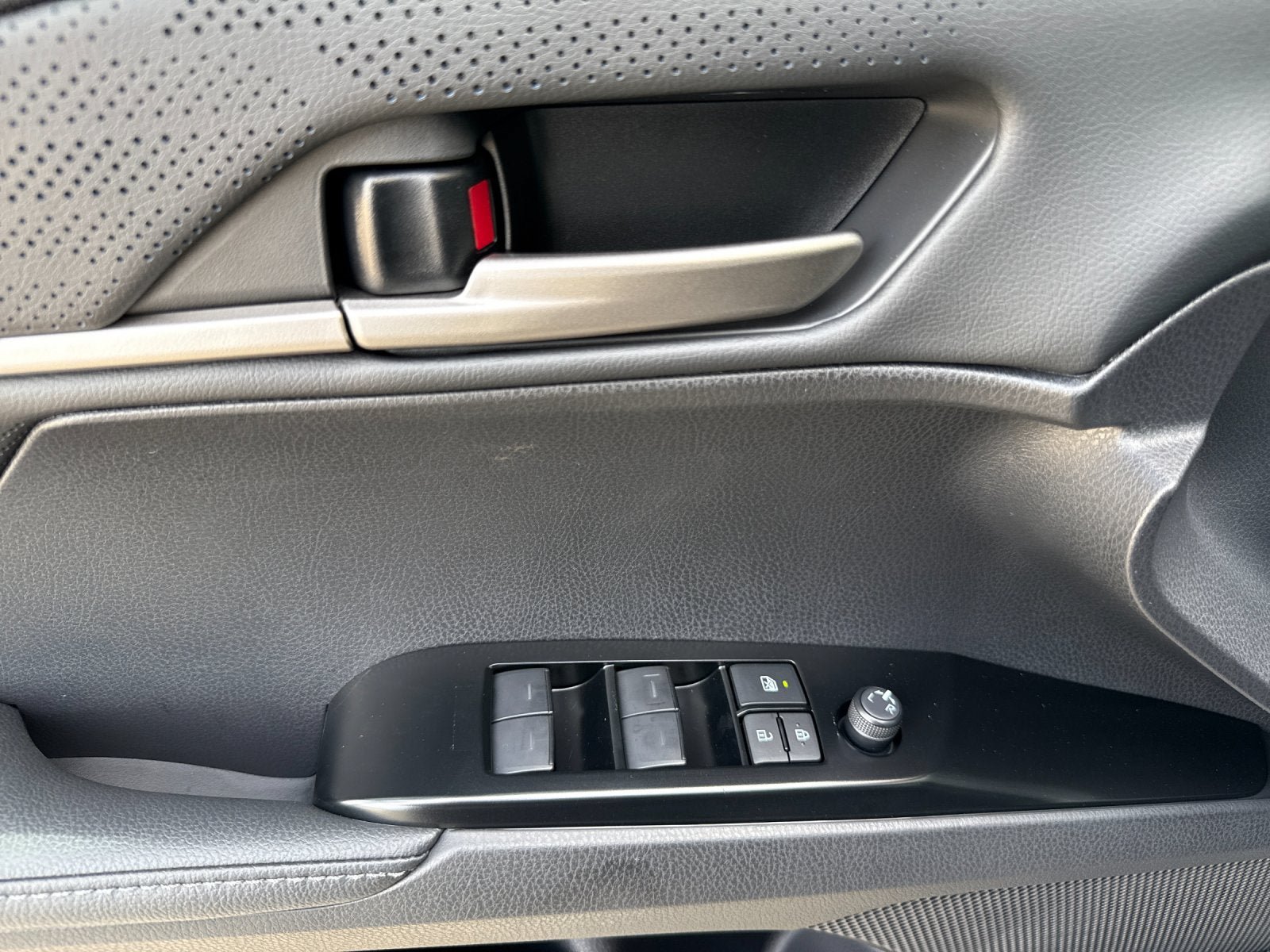 New 2026 Toyota Camry XSE FWD image 13