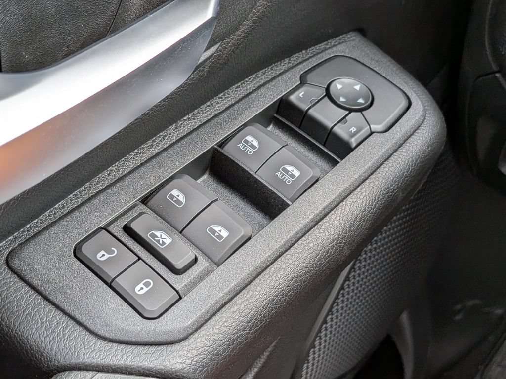 New 2026 RAM 1500 Warlock AWD/4WD image 23