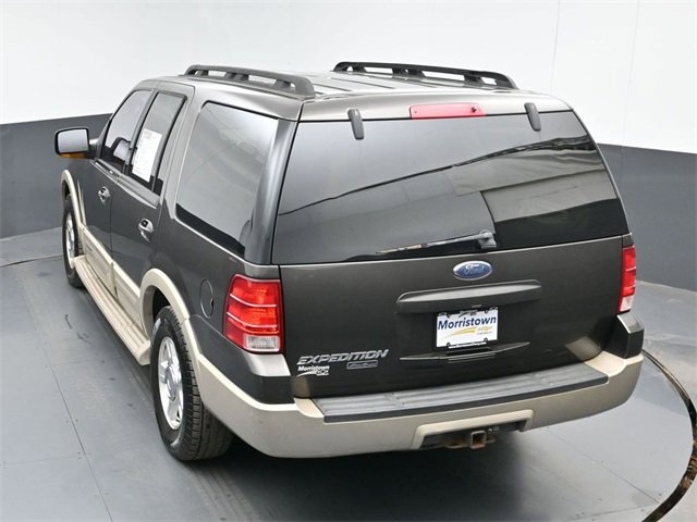 Used 2005 Ford Expedition Eddie Bauer image 39