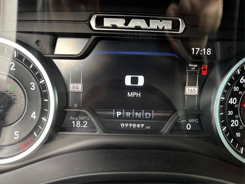 Used 2022 RAM 1500 Laramie AWD/4WD image 14