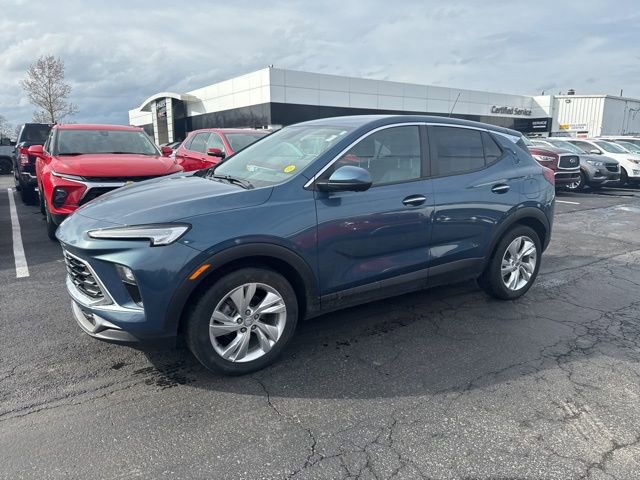 Certified 2024 Buick Encore GX Preferred w/ Comfort Package image 9