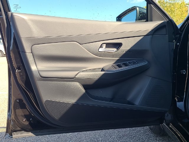 New 2027 Nissan Sentra SV w/ SV Convenience Package FWD image 10