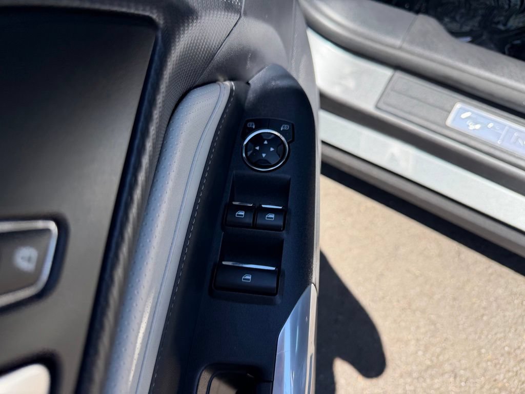 Used 2024 Ford Mustang Premium RWD image 13