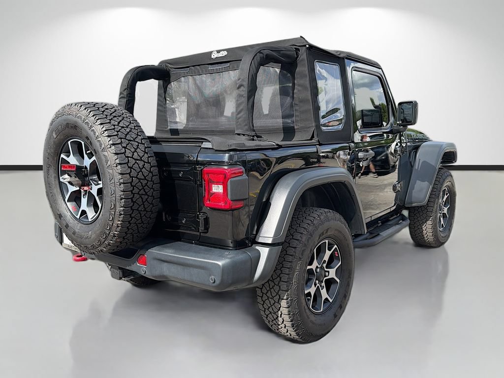 Used 2018 Jeep Wrangler Rubicon AWD/4WD image 3