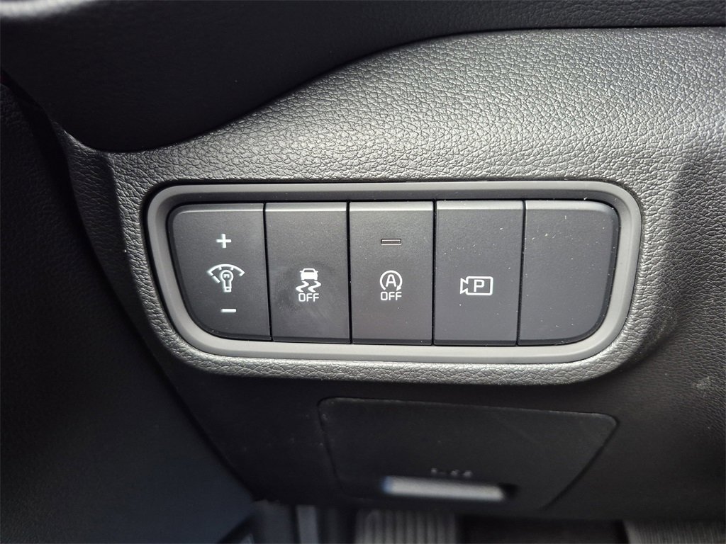 New 2025 Kia Soul GT-Line image 24