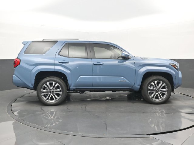 New 2026 Toyota 4Runner Limited AWD/4WD image 2