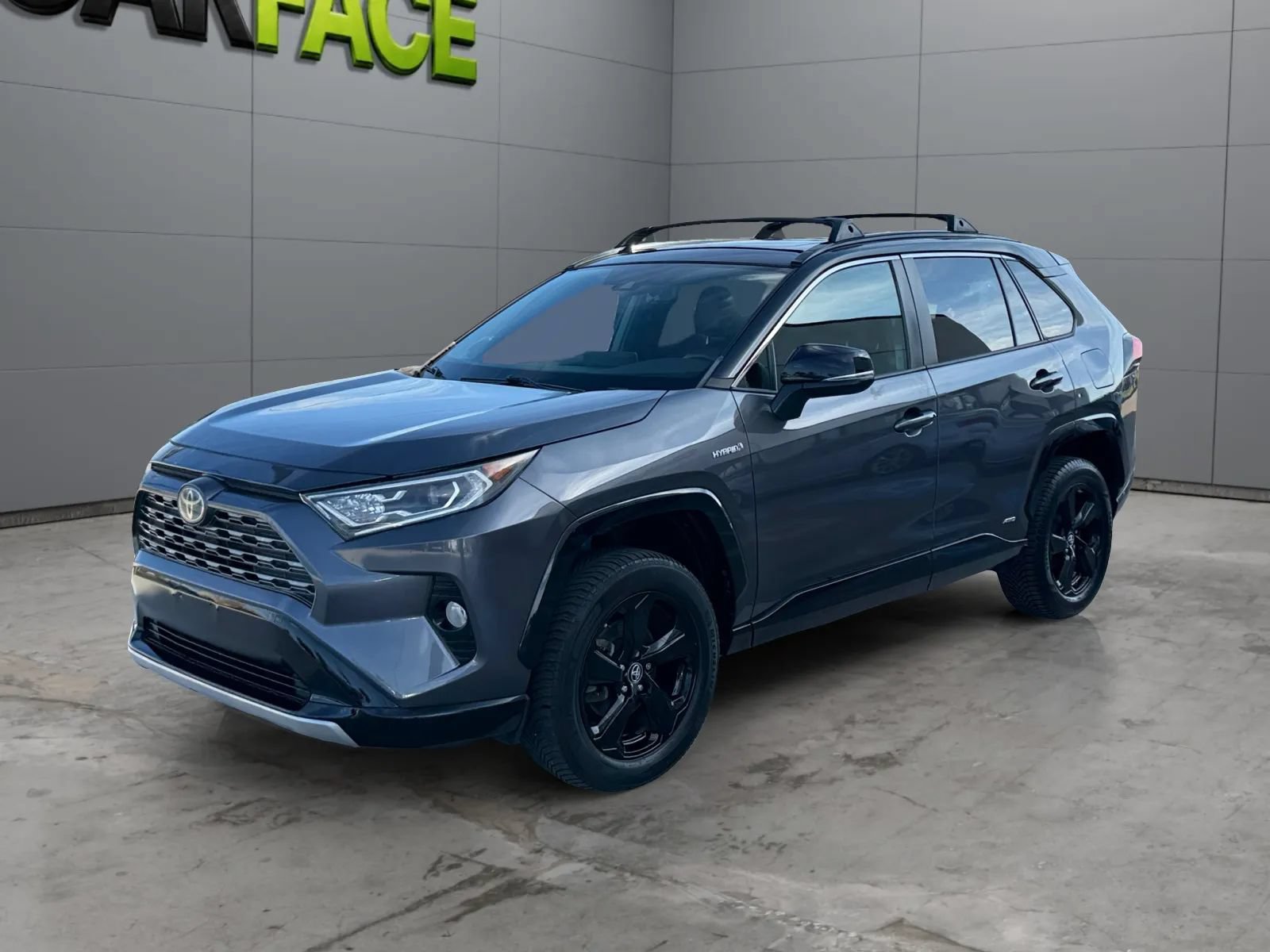 Used 2019 Toyota RAV4 XSE w/ Carpet Mat Package AWD/4WD image 5