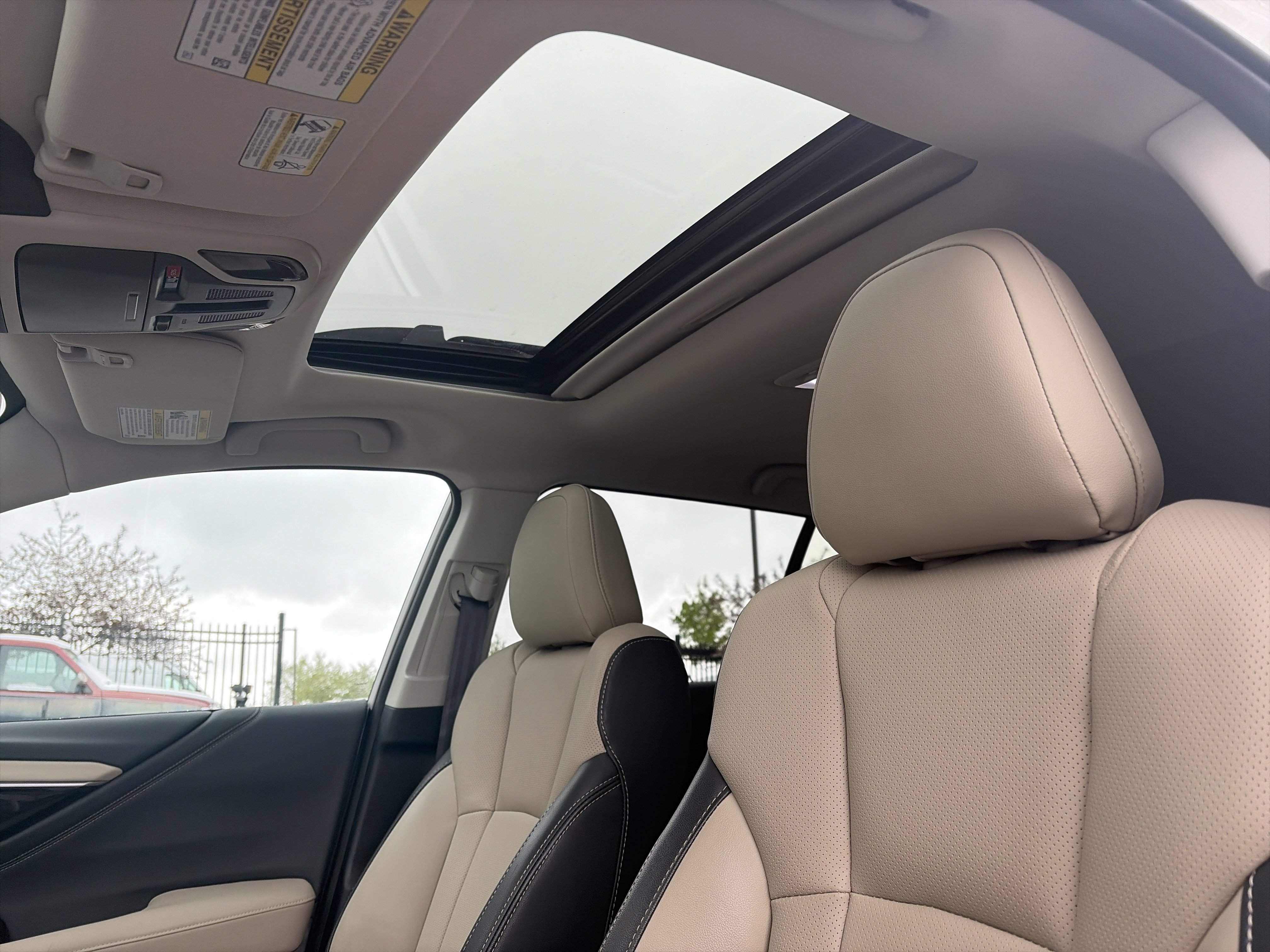 Certified 2025 Subaru Outback Limited w/ Popular Package #2 image 32