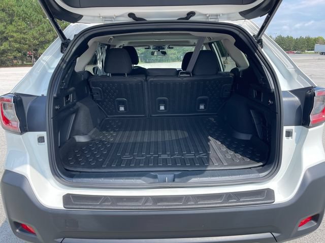 Certified 2025 Subaru Outback Premium AWD/4WD image 16