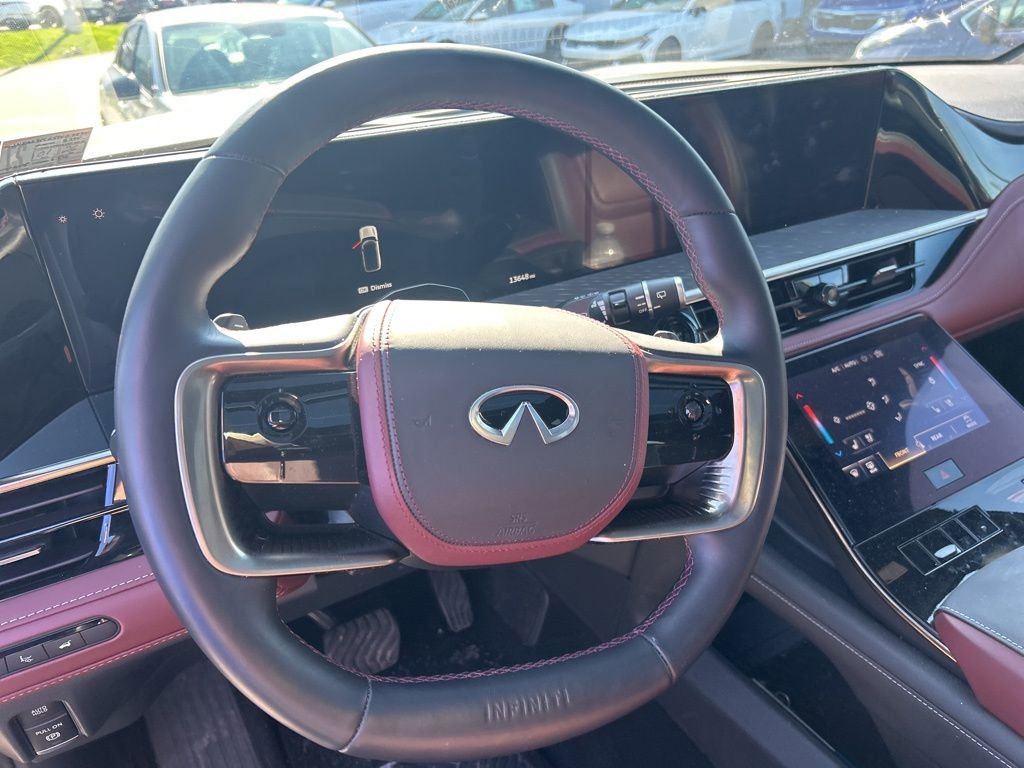 Used 2025 INFINITI QX80 Autograph w/ Autograph Exterior Package image 7
