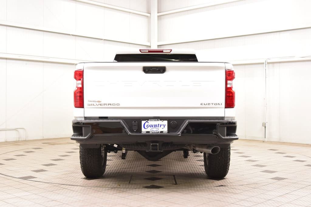 New 2026 Chevrolet Silverado 2500 Custom w/ Custom Value Package AWD/4WD image 7
