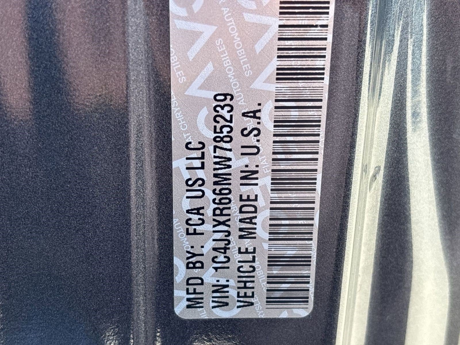 Used 2021 Jeep Wrangler Unlimited Rubicon 4xe w/ Steel Bumper Group AWD/4WD image 20