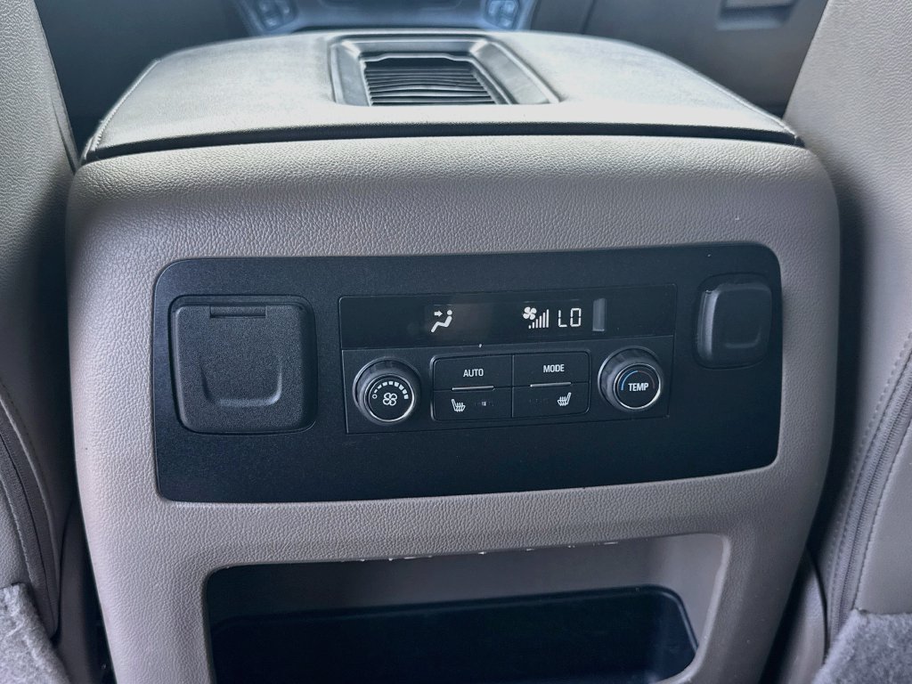 Used 2020 Chevrolet Tahoe Premier RWD image 26