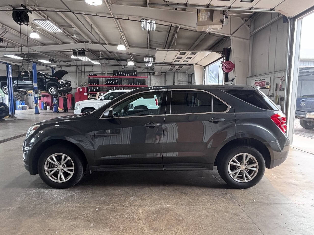 Used 2017 Chevrolet Equinox LS