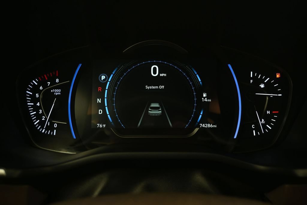 Used 2019 Hyundai Santa Fe SEL FWD image 9