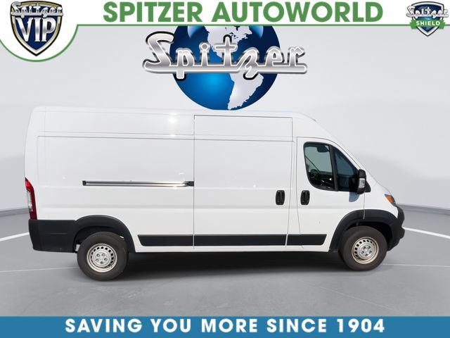 Used 2025 RAM ProMaster 2500 w/ Convenience Group FWD video 2