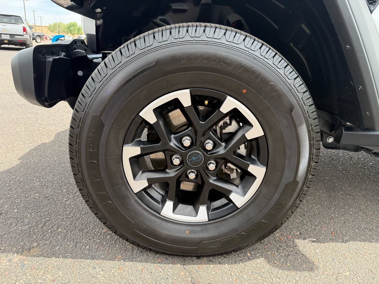 Used 2024 Jeep Wrangler Unlimited Rubicon 4xe AWD/4WD image 11