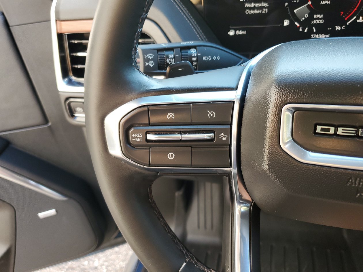 Used 2026 GMC Yukon Denali w/ LPO, Floor Liner Package RWD image 27