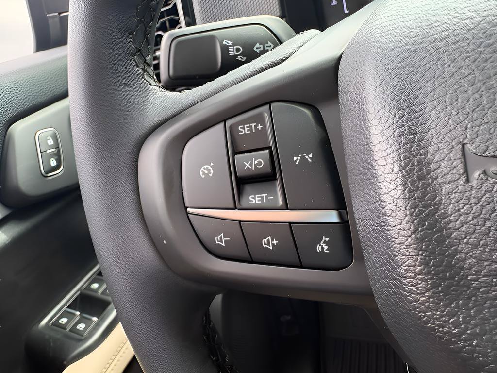 New 2025 Ford Ranger XLT w/ Chrome Accent Package AWD/4WD image 15