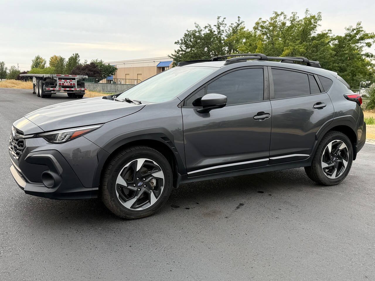 Used 2024 Subaru Crosstrek 2.5i Limited w/ Crosstrek Mirror Package AWD/4WD image 7
