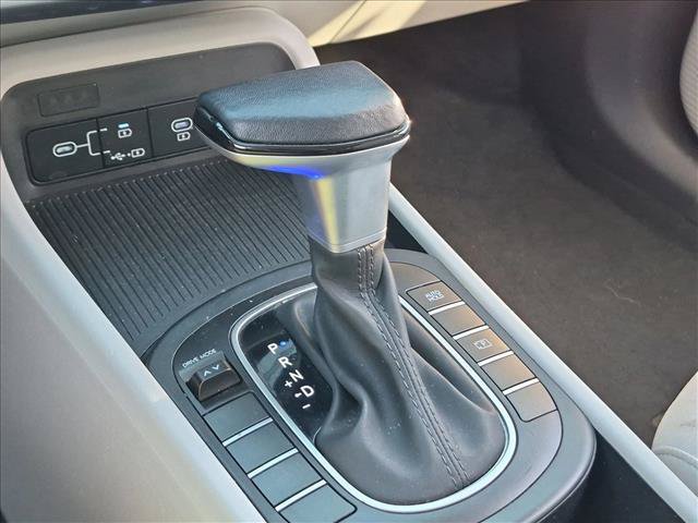 Used 2025 Hyundai Kona SEL FWD image 10