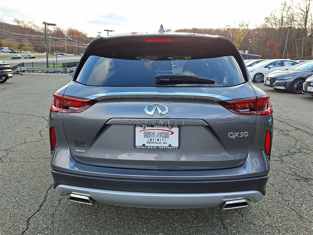 Certified 2024 INFINITI QX50 Pure image 6