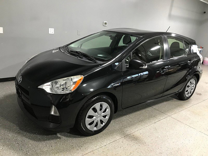 Used 2014 Toyota Prius C Two image 7