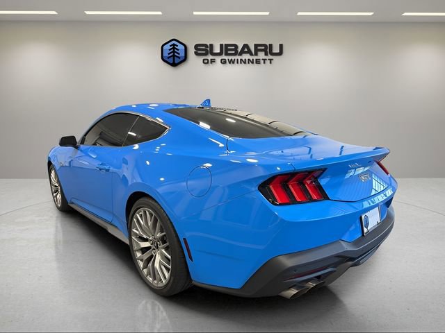 Used 2025 Ford Mustang GT Premium image 3