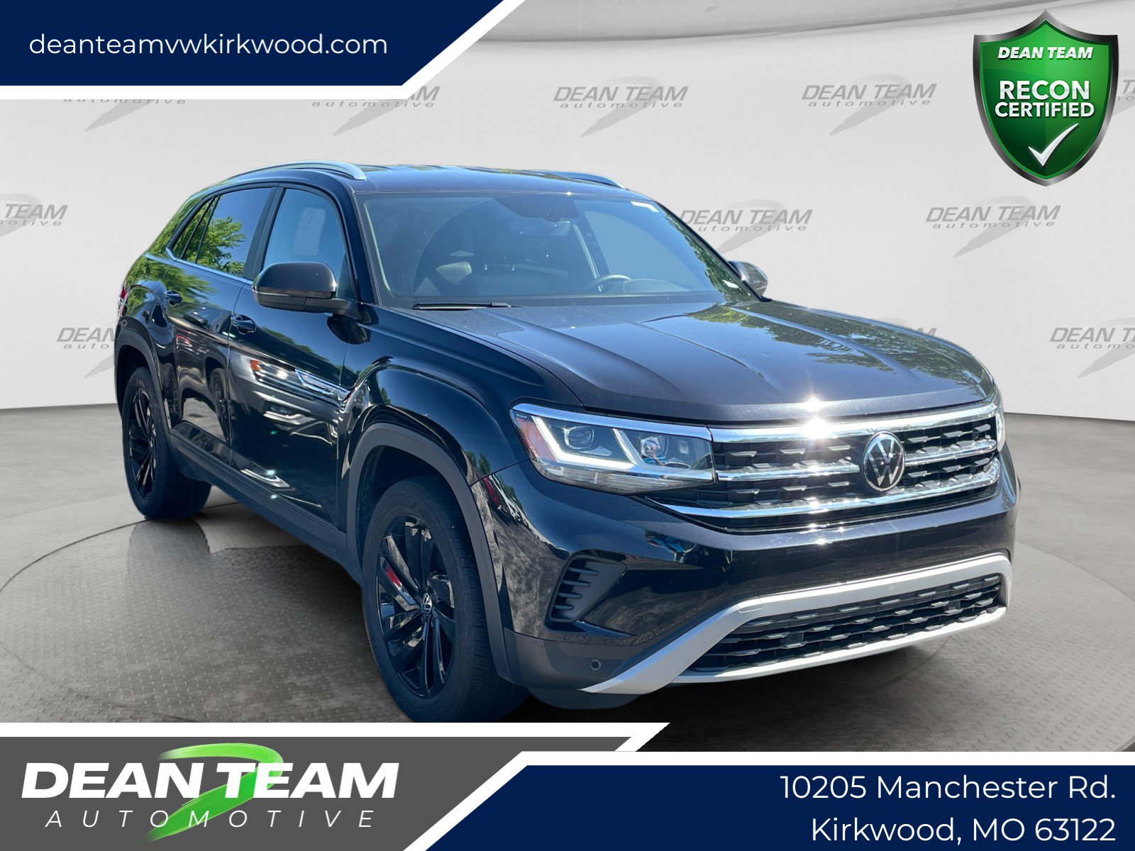 Used 2023 Volkswagen Atlas Cross Sport SE w/ Black Wheel Package FWD image 1