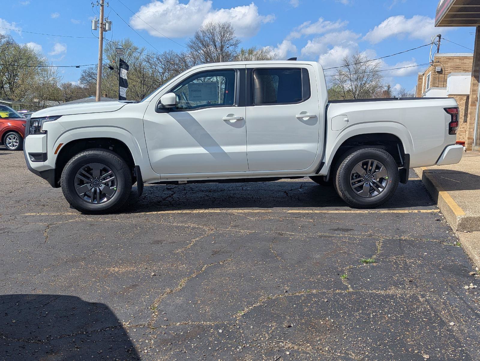 New 2026 Nissan Frontier SV AWD/4WD image 11
